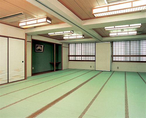 Ryokan Wakamiya Киото Екстериор снимка